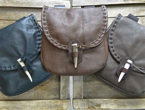 medieval bags and pouches.